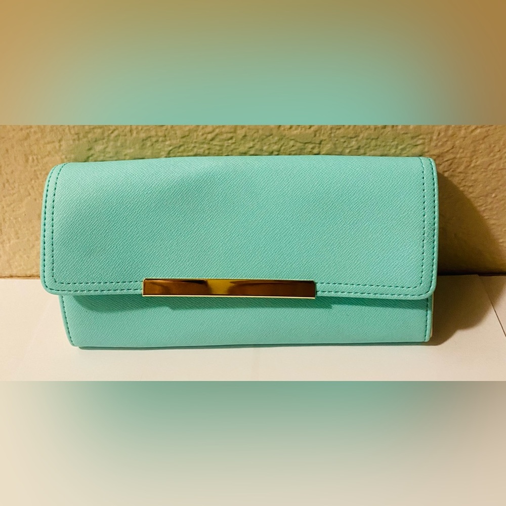 Woman long wallet/ clutch